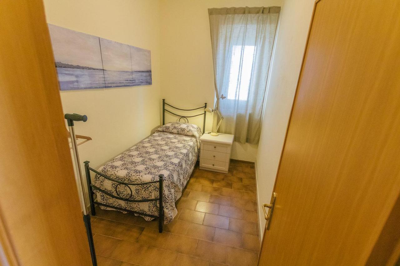 Podere La Vignata Toiano Esterno foto